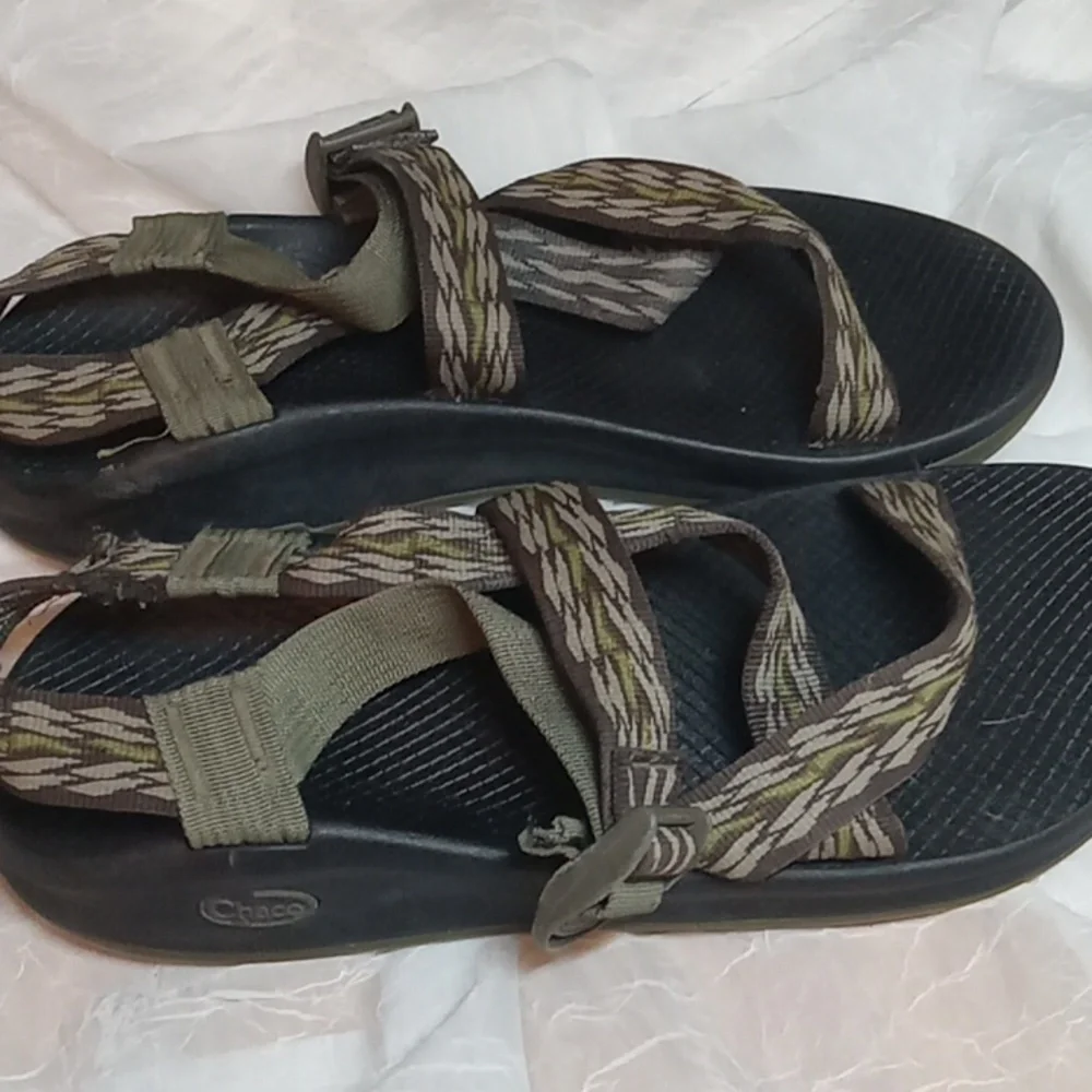 Chaco men's size 11 sandal